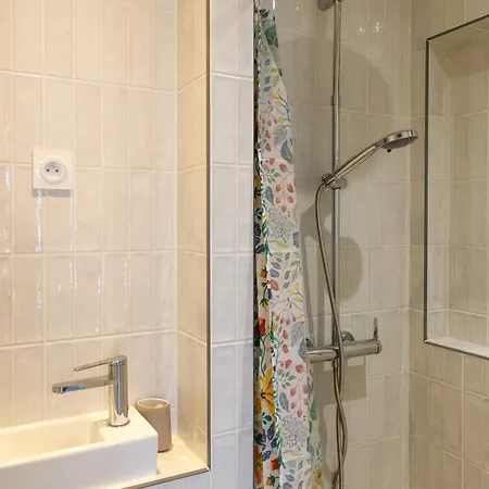 Pleasant 1bd Duplex For 4 Batignolles Inn *